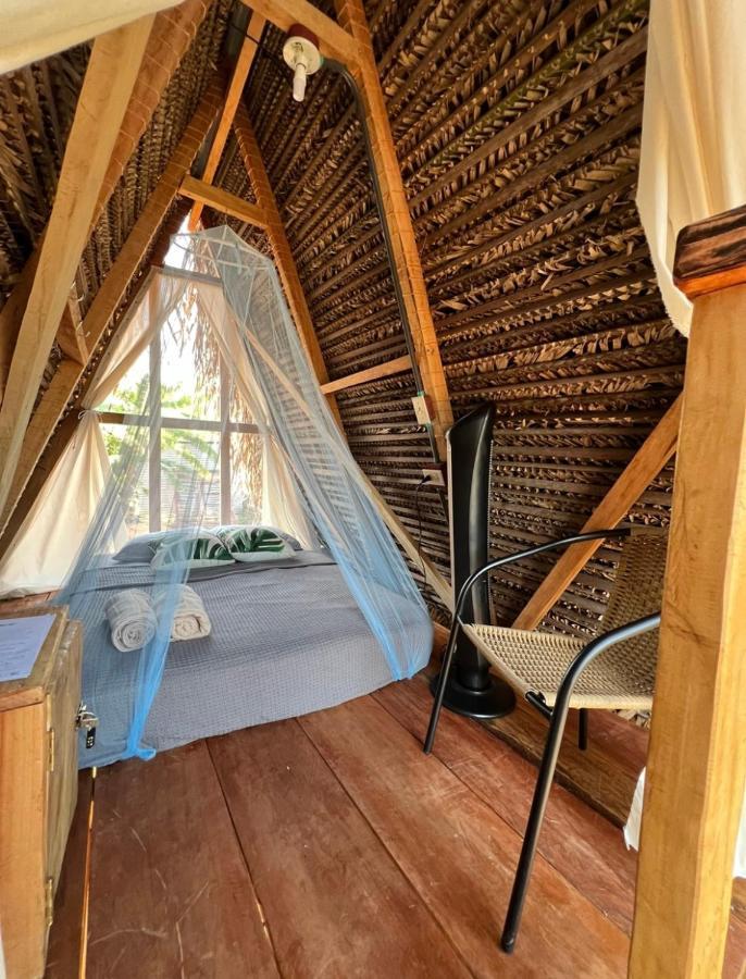 Hotel Sasy Tipis Santa Catalina Exterior foto